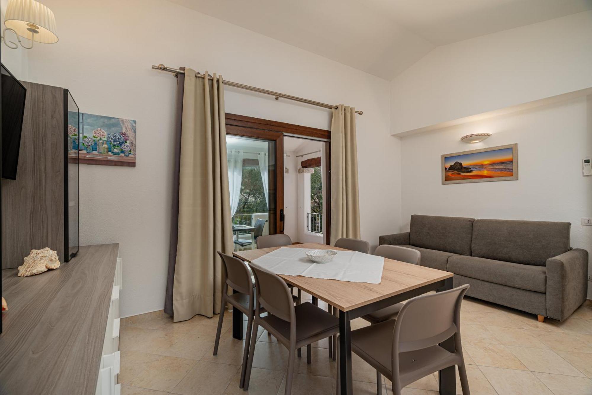 Residenza L'Alzoni Hotel San Teodoro  Exterior foto